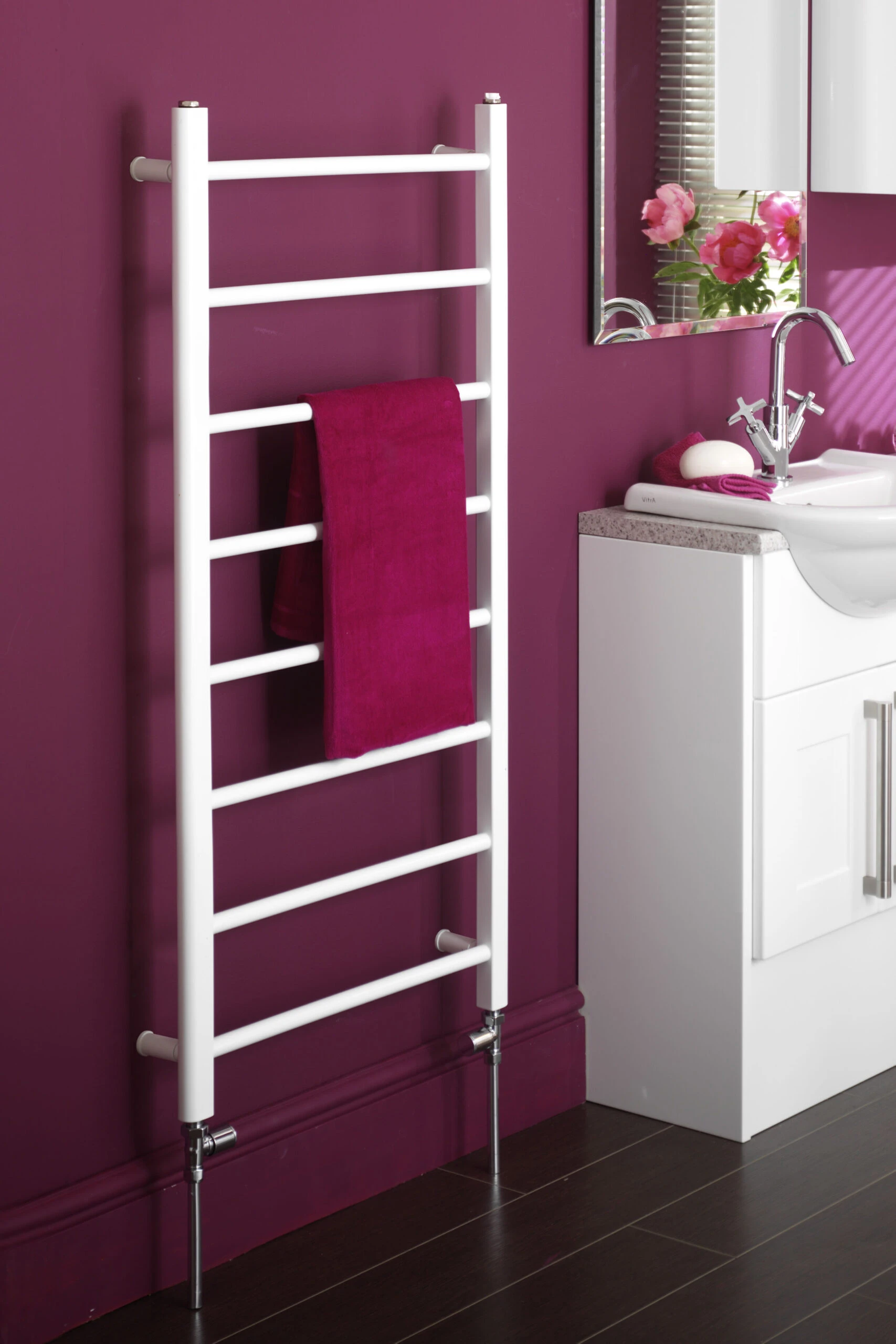 Eastbrook Tuscan Verticale Radiator 120x45cm Wit 286 Watt