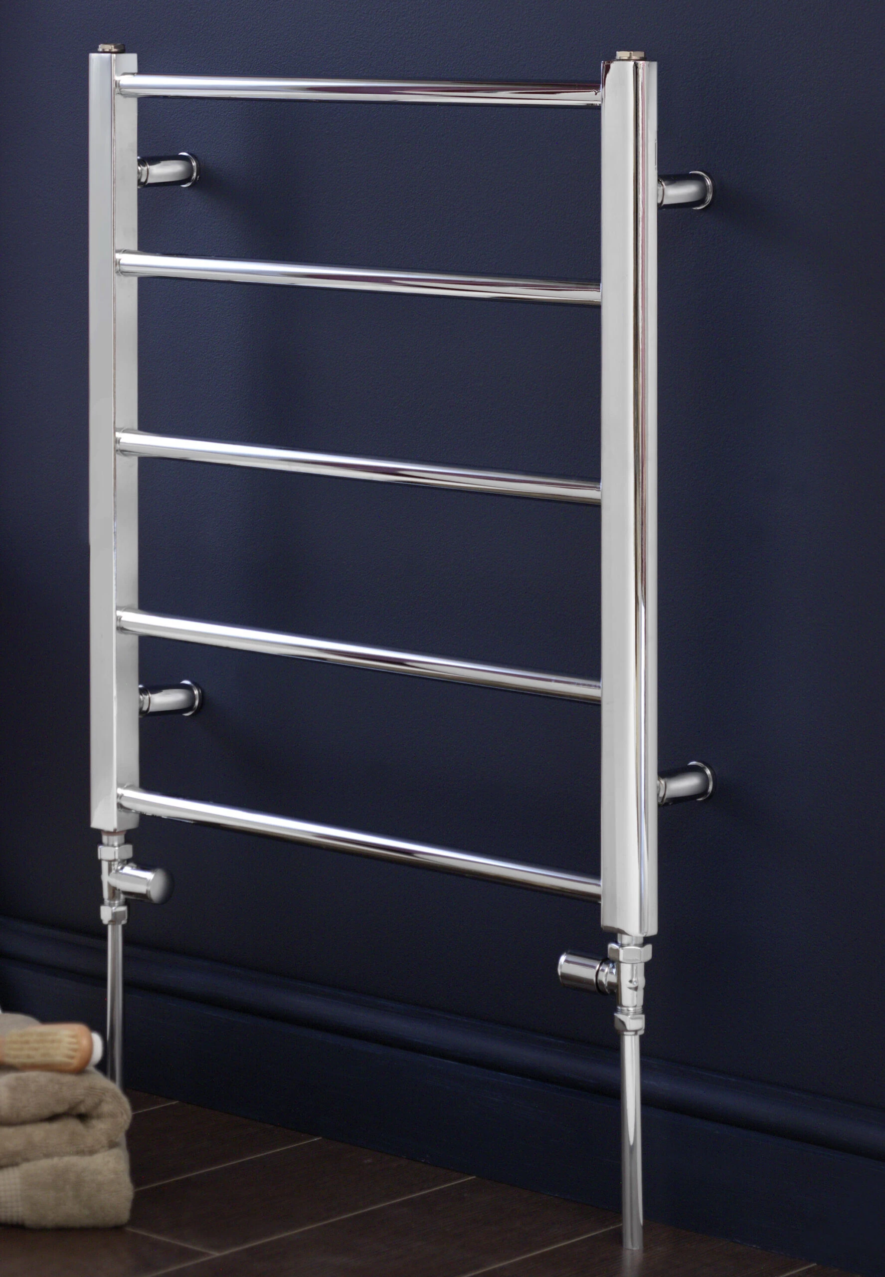 Eastbrook Tuscan Verticale Radiator 65x45cm Chroom 113 Watt